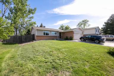 Main picture of 13370 W 72nd Cir