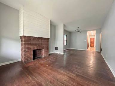 Main picture of 73 College St