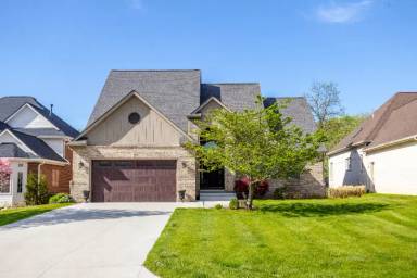 Main picture of 4454 Woodridge Ct