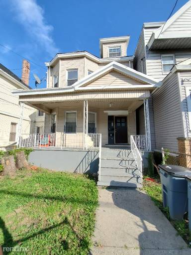 Main picture of 326 Arlington Ave