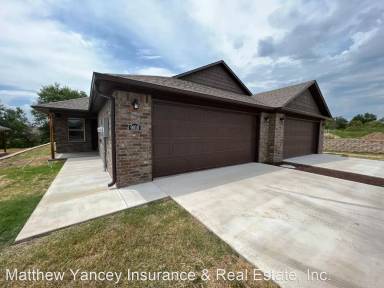 Main picture of 9008 Sandra Way
