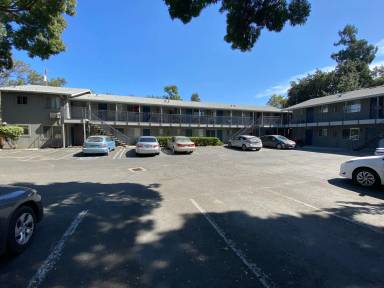 Main picture of 3259 Marshall Way