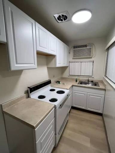 Main picture of 1726 H St