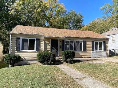 Main picture of 4028 Myrtle Ave