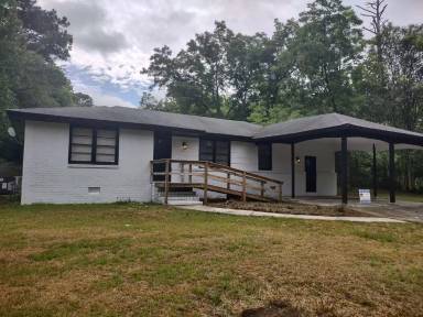 Main picture of 6422 Gibson Rd