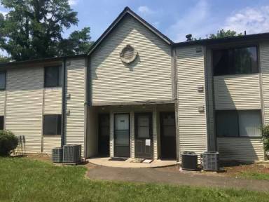 Main picture of 128 Derby Ave
