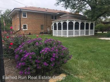 Main picture of 647 E South Broadway Ave