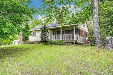 Main picture of 601 N Juniper Ave