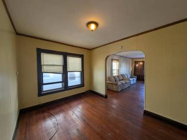 Main picture of 497 Woodlawn Ave