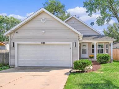 Main picture of 5699 Guinevere Ln