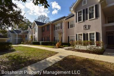 Main picture of 10000 SW 52nd Ave Apartments