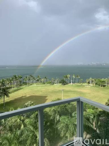 Main picture of Quantum on the Bay