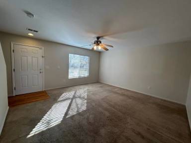 Main picture of 3409 Warren Farm Dr
