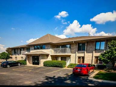 Main picture of 1061 Ashley Ct S