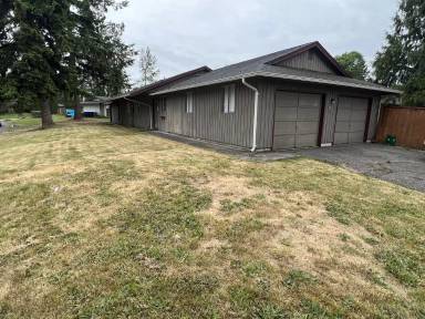 Main picture of 506 97th Dr NE