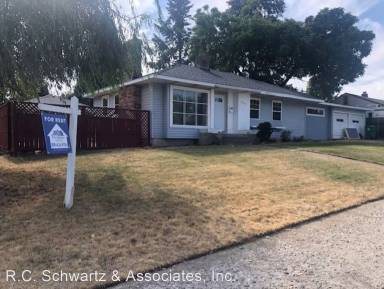 Main picture of 2209 W Central Ave