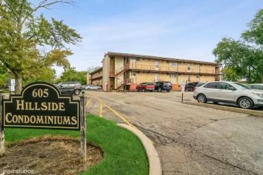 Main picture of 605 N Wolf Rd