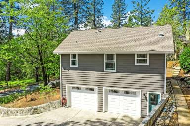 Main picture of 613 Chief Kelly Dr