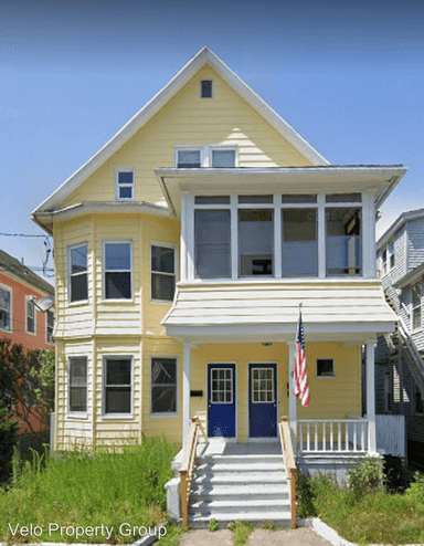 Main picture of 53-55 Orlando St