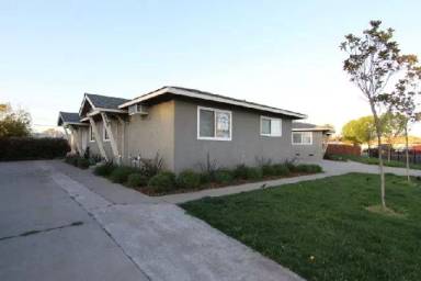 Main picture of 5959 Gilman Way