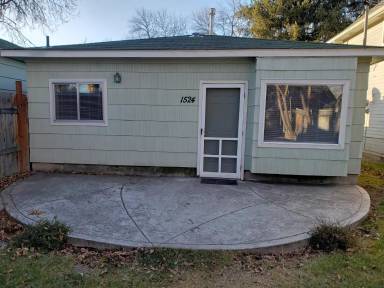 Main picture of 1524 S Vermont Ave