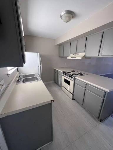 Main picture of 1 Hidden Valley Dr