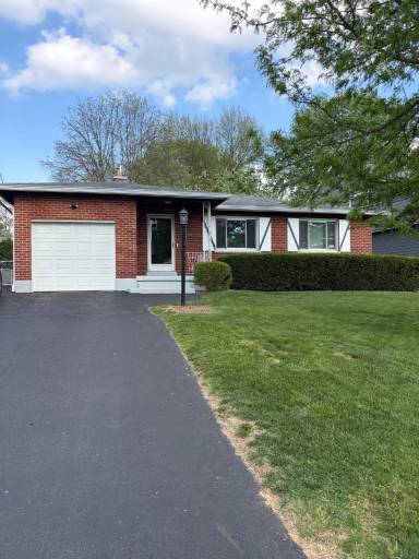Main picture of 7252 Thomas Dr