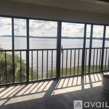 Main picture of 14459 River Beach Dr