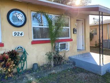 Main picture of 924 30th Ave N