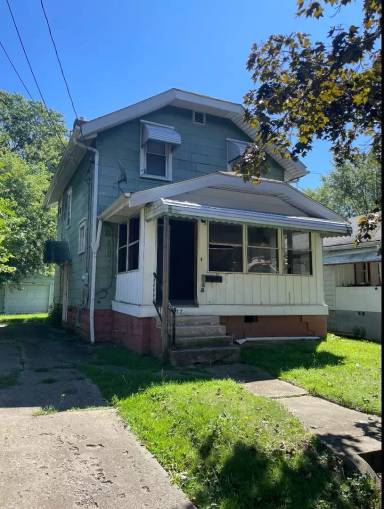 Main picture of 677 Virginia Ave