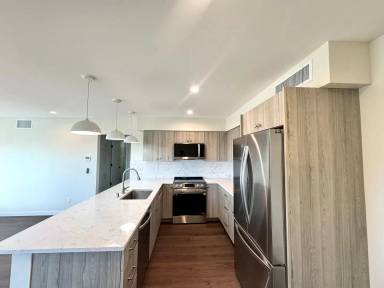 Main picture of 5546 E 2nd St