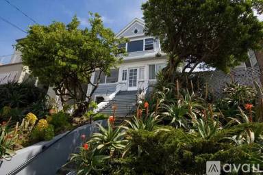 Main picture of 1224 45th Ave
