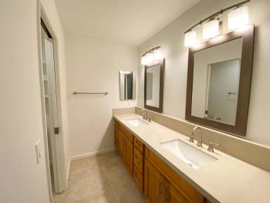 Main picture of Poinciana Manor