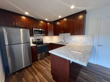 Main picture of 525 Madison St