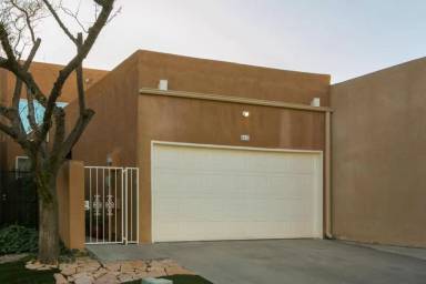 Main picture of 4612 Gretta Ct NE