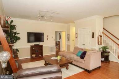 Main picture of 46707 Westover Ter