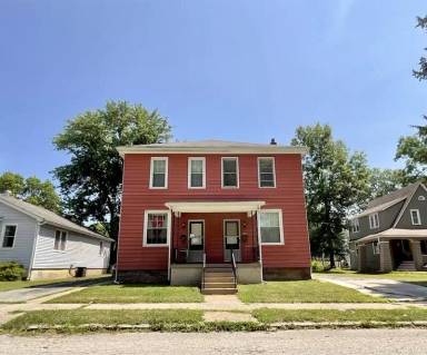 Main picture of 124 N Michigan Ave