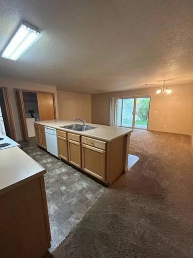 Main picture of 303 S Cleveland Ave