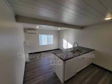 Main picture of 3947 E Calvary Rd