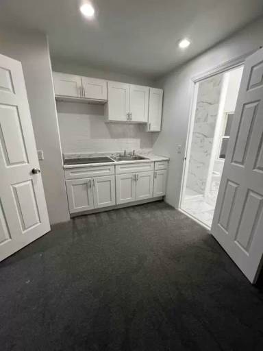 Main picture of 425 John St