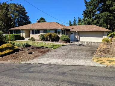 Main picture of 4625 SW Pendleton St
