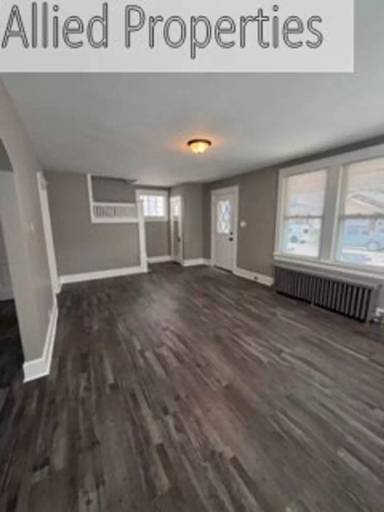 Main picture of 915 Harmon Ave