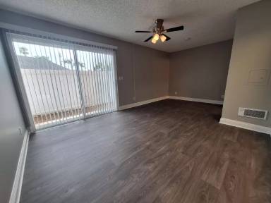 Main picture of 874 Home Ave