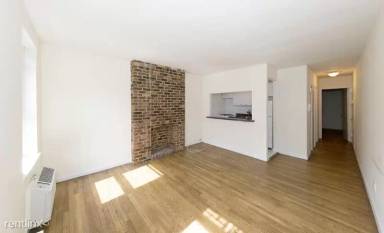 Main picture of 342 E 55th St