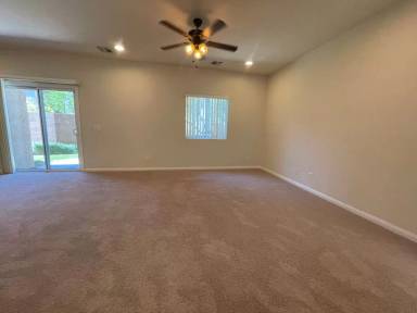 Main picture of 863 Park Walk Ave