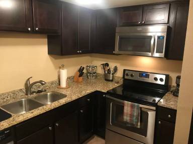 Main picture of 2215 Reed Dr