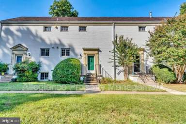 Main picture of 3316 Valley Dr