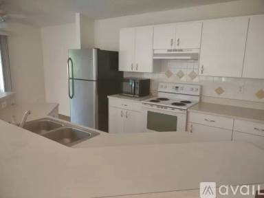 Main picture of 991 E 13th Sq