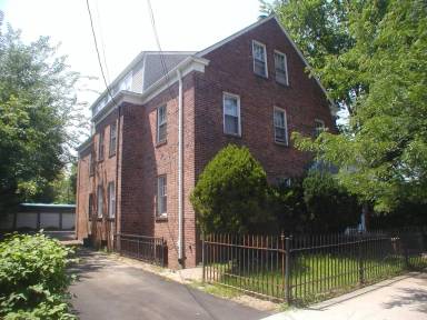 Main picture of 102 Edgewood Ave