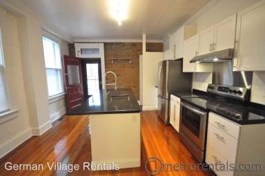 Main picture of 227 Jackson St